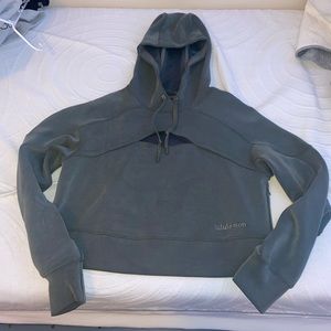 Lululemon Athletica ‘Get Centered’ Cropped Hoodie *Softstreme*